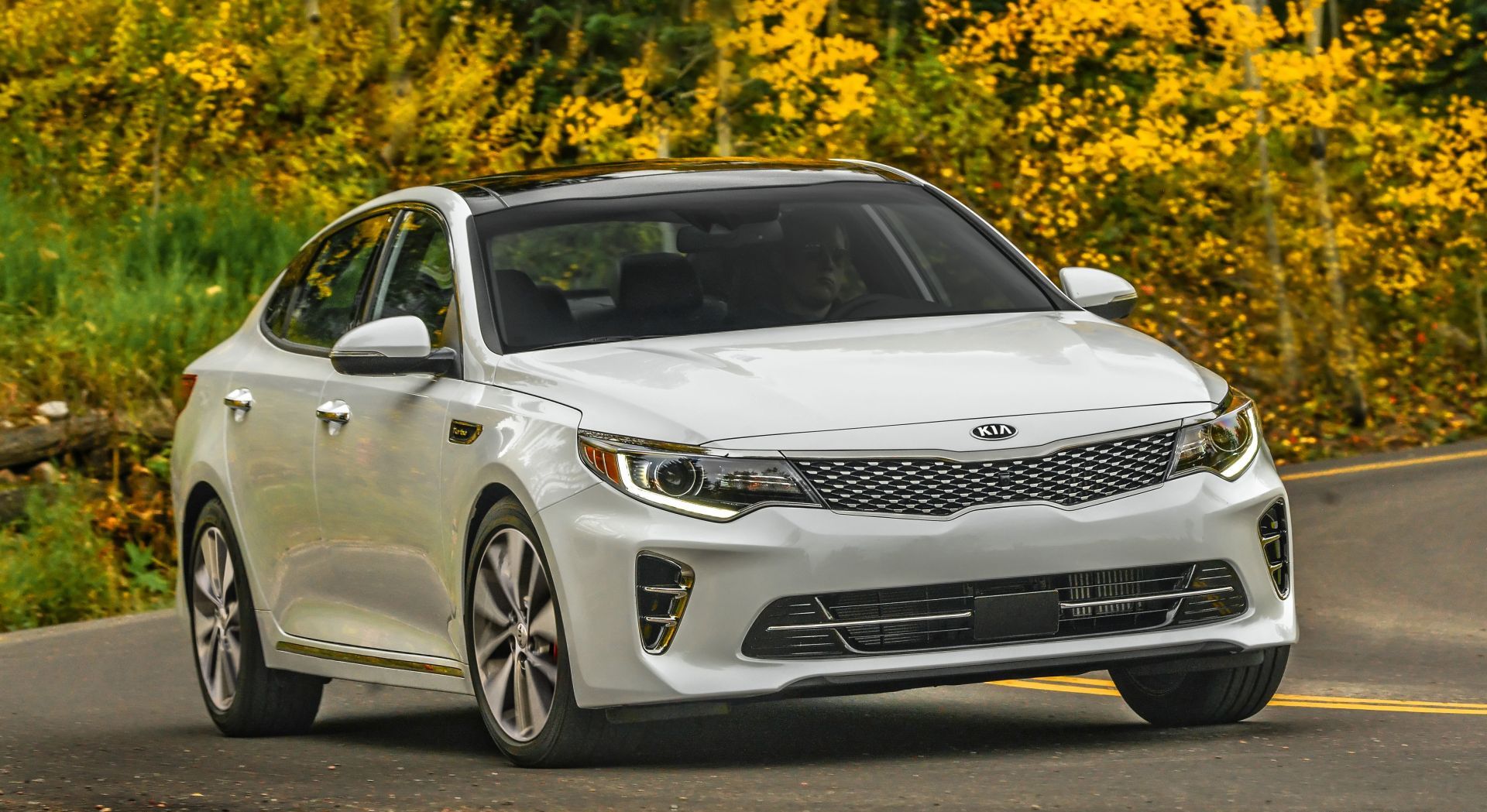 مشخصات و قیمت کیا اپتیما 2017 / Kia Optima