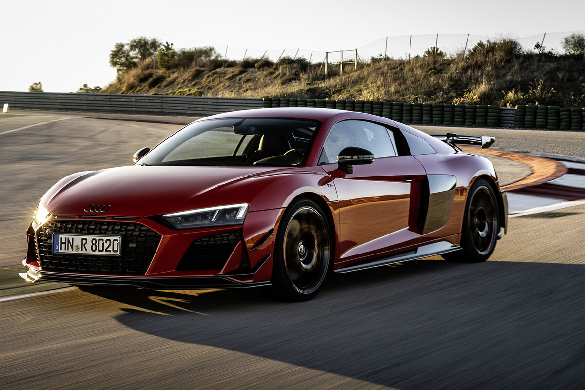 آئودی AUDI R8 Gt