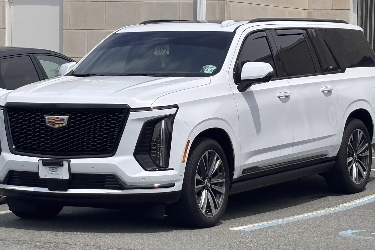کادیلاک Escalade V