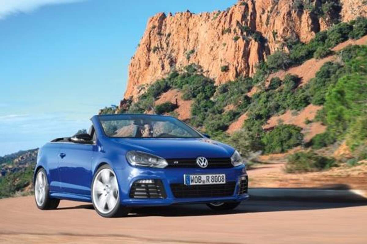 فولکس واگن Golf R Cabriolet
