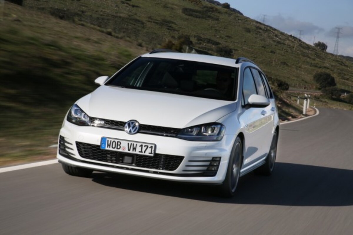 فولکس واگن Golf Variant GTD