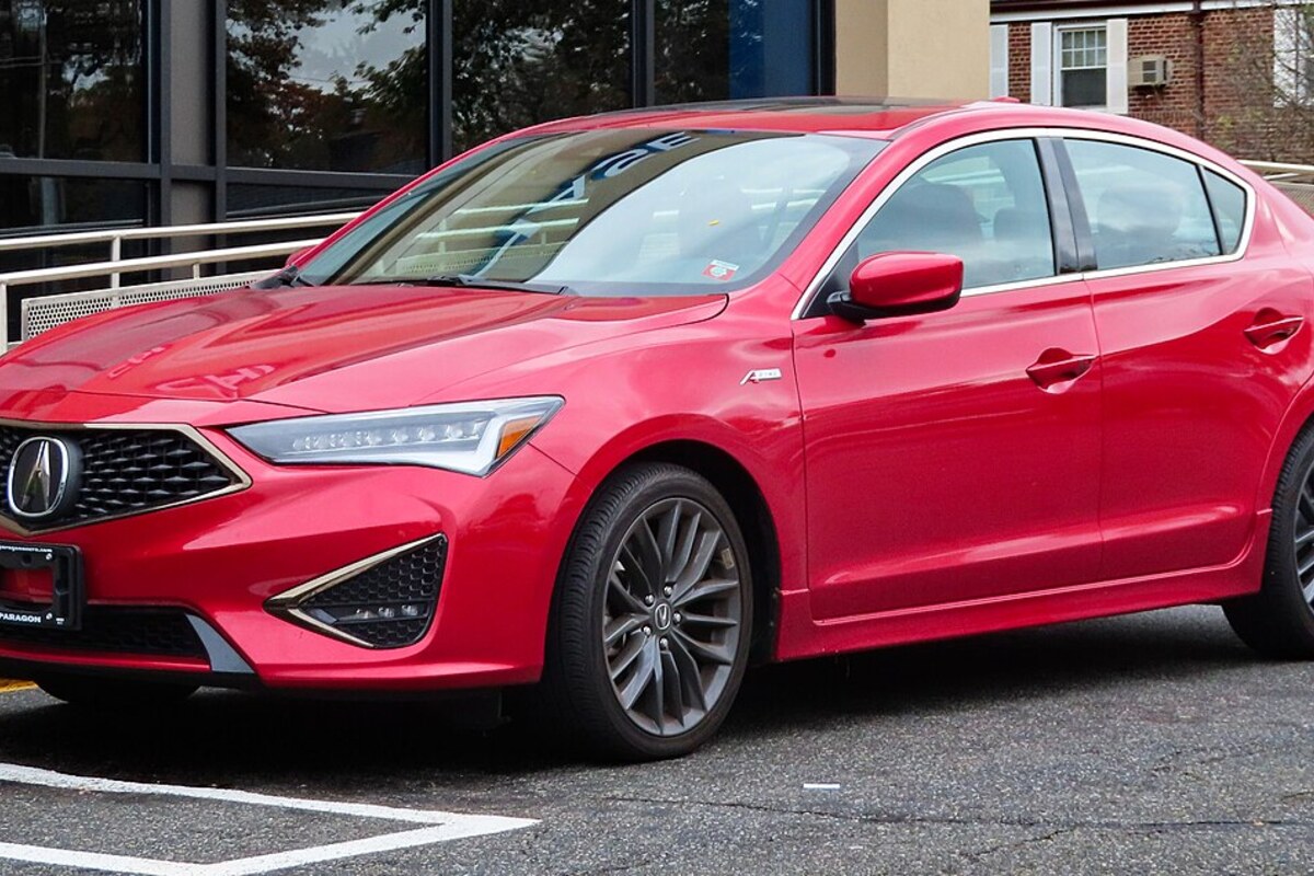 آکورا ILX Technology Package