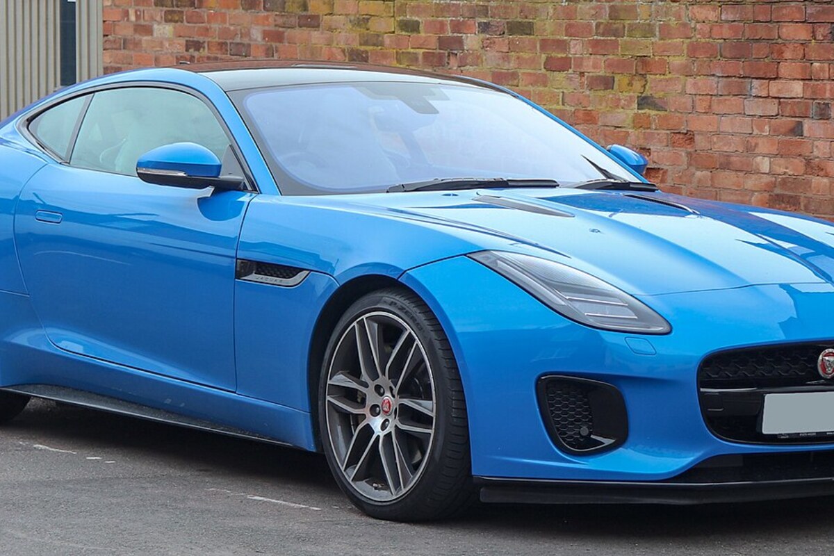 جگوار Jaguar F-Type P450 AWD