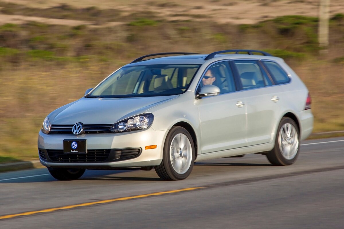 فولکس واگن Jetta SportWagen