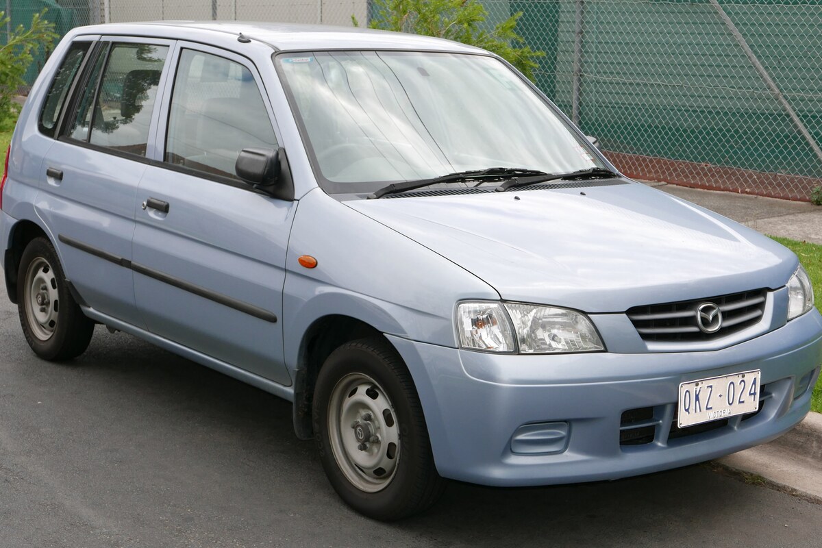 مزدا Mazda2