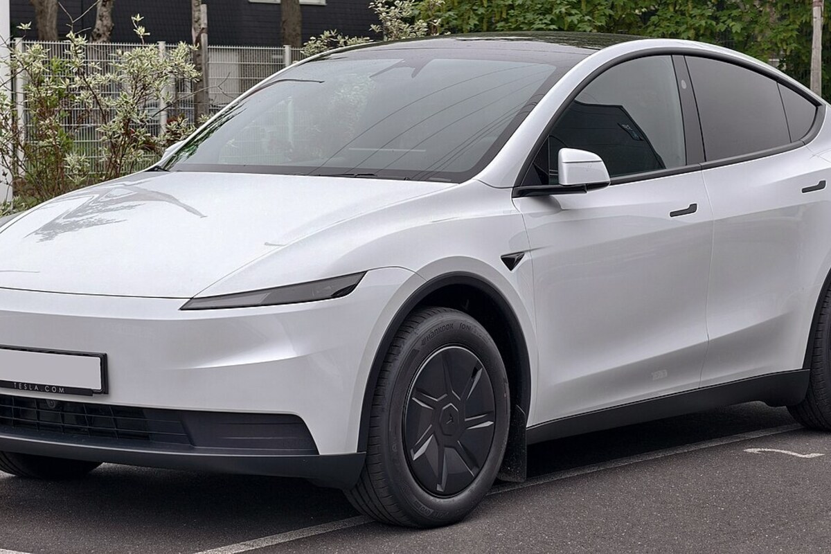 تسلا Model Y Long Range