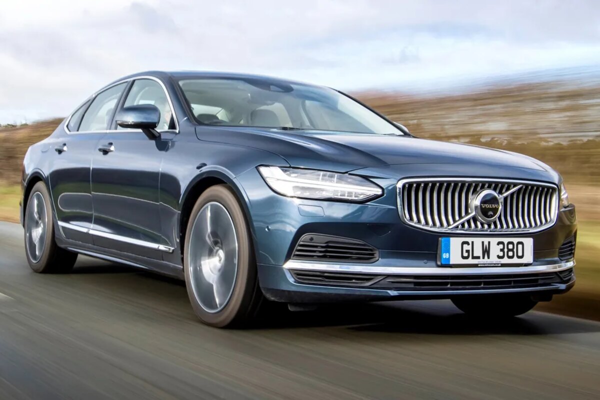 ولوو S90