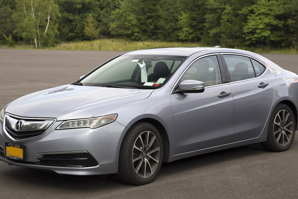 آکورا TLX 2.4L