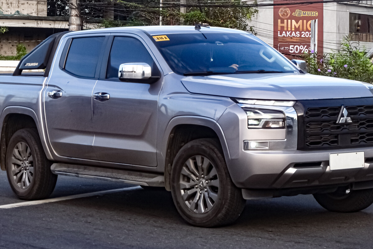 میتسوبیشی Triton (L200)