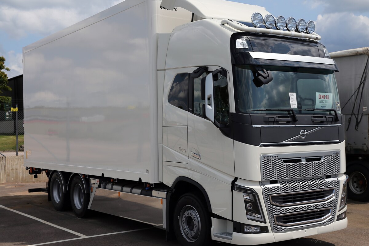 ولوو Volvo FH16
